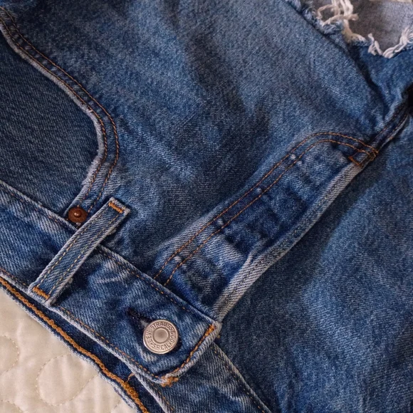 Vintage Y2K 501 Daisy Dukes Mini Shorts Women's Distressed Retro Booty 30 10
